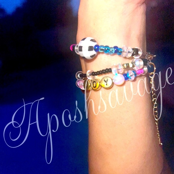 One of a kind , CRAZY JOY 3 Strand Multi Media Beaded bracelet - wine charm - Picture 2 of 12